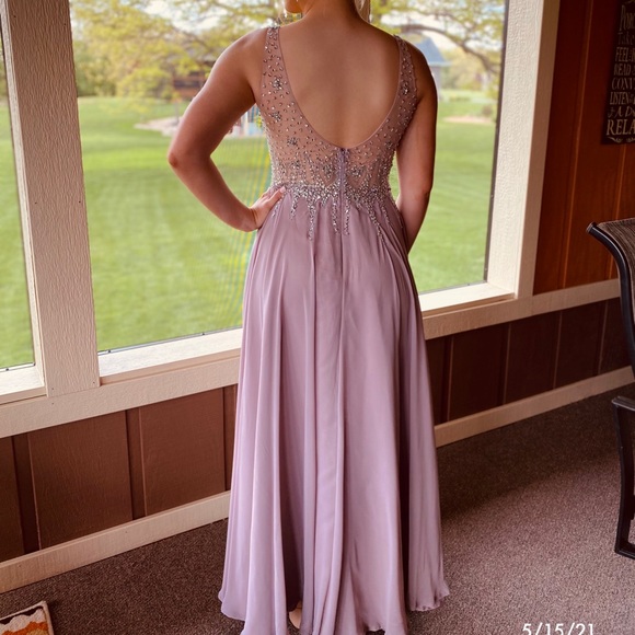 Simply Dresses Dancing Queen #2570 - Picture 2 of 16